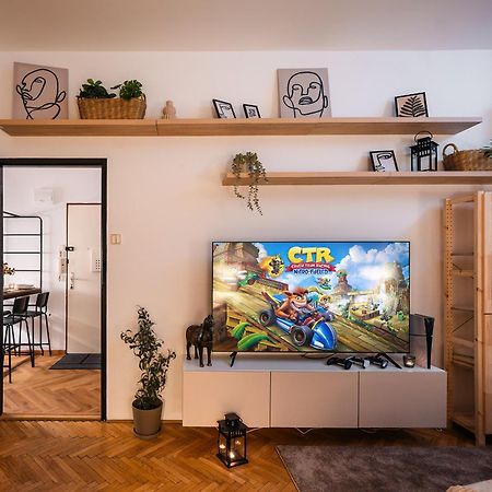 2Br 1,5Bath Chic City Suite Near Wenceslas Square Prag Eksteriør billede