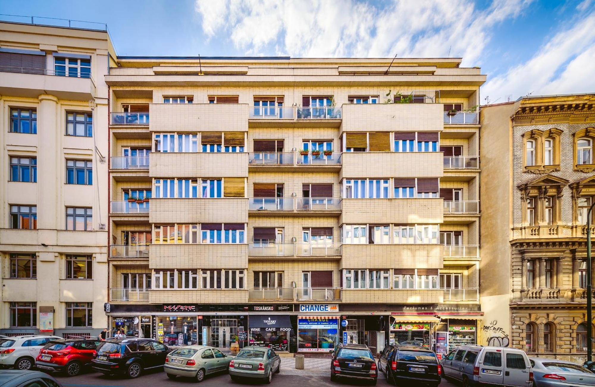 2Br 1,5Bath Chic City Suite Near Wenceslas Square Prag Eksteriør billede